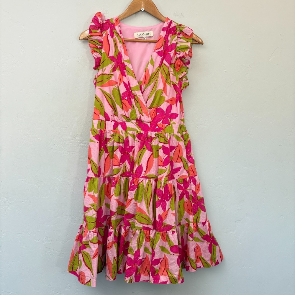 Taylor Lawn Floral Dress Women Size Medium Pink Fit Flare Ruffle